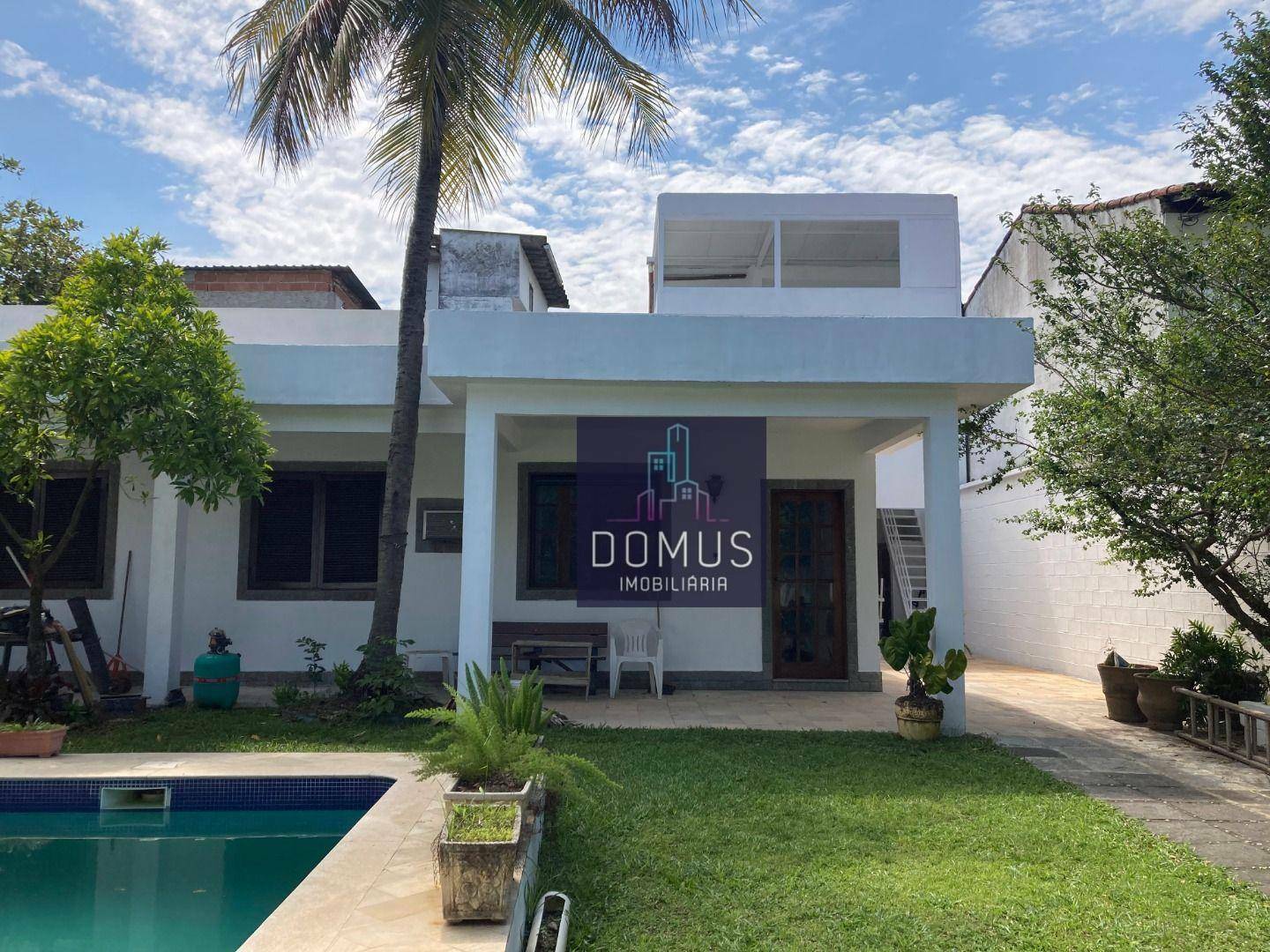 Casa, 3 quartos, 143 m² - Foto 1