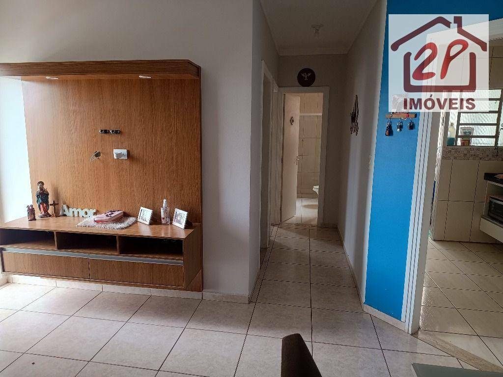 Apartamento à venda com 2 quartos, 63m² - Foto 4