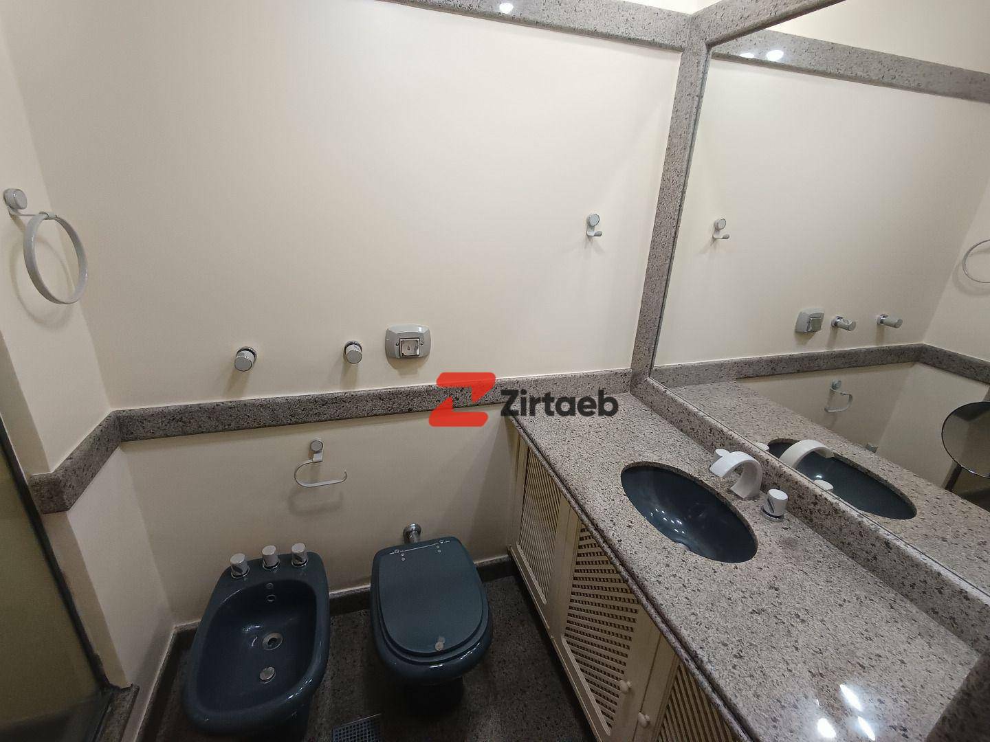 Apartamento para alugar com 2 quartos, 104m² - Foto 20