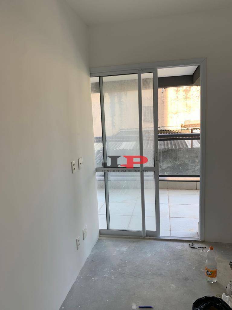 Apartamento à venda com 2 quartos, 78m² - Foto 3