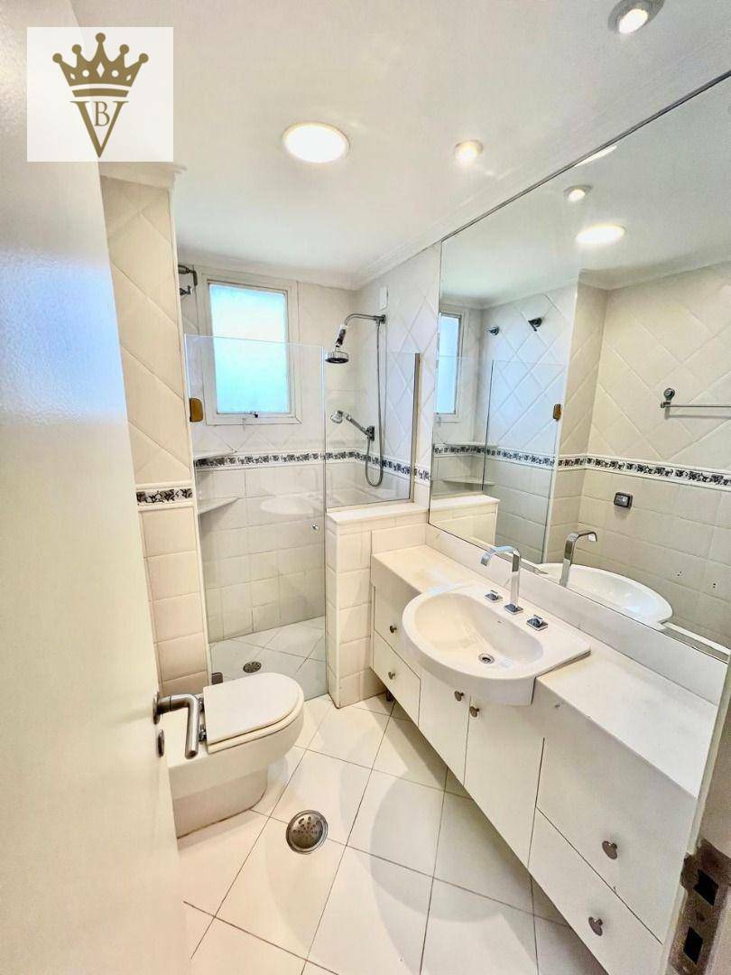 Apartamento para alugar com 3 quartos, 222m² - Foto 69