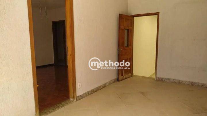 Casa à venda com 3 quartos, 230m² - Foto 22