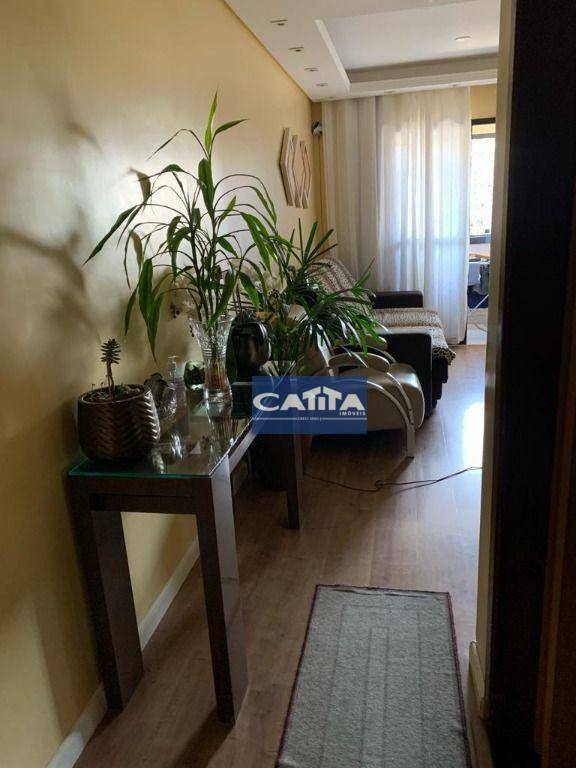 Apartamento à venda com 3 quartos, 61m² - Foto 3