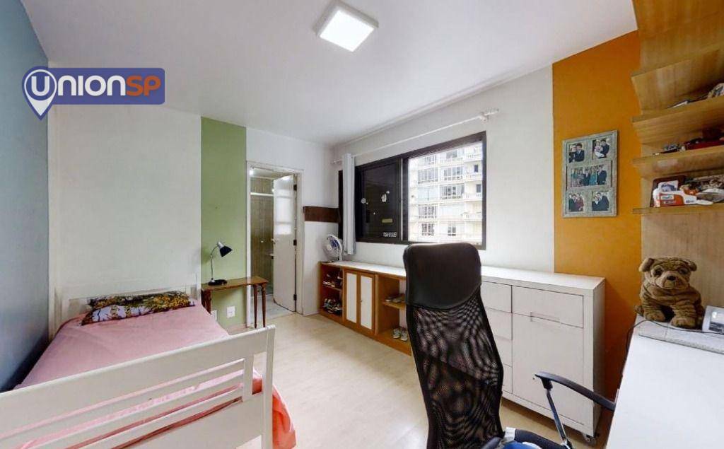 Apartamento à venda com 3 quartos, 209m² - Foto 10