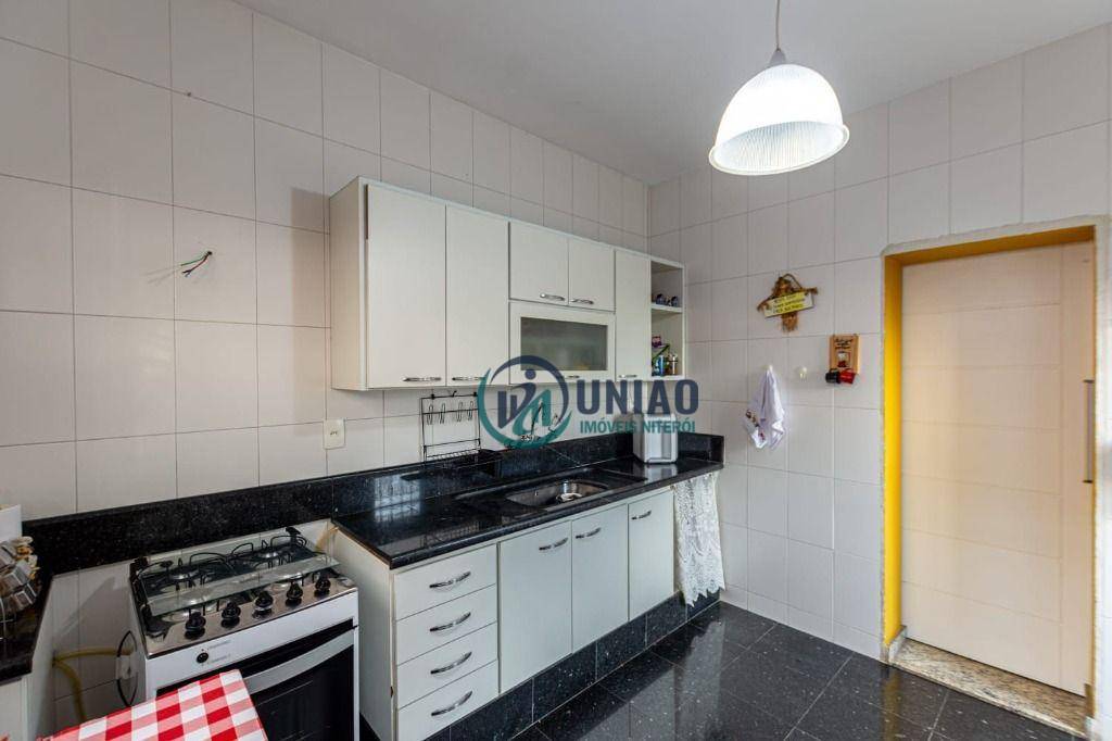 Casa à venda com 5 quartos, 400m² - Foto 19