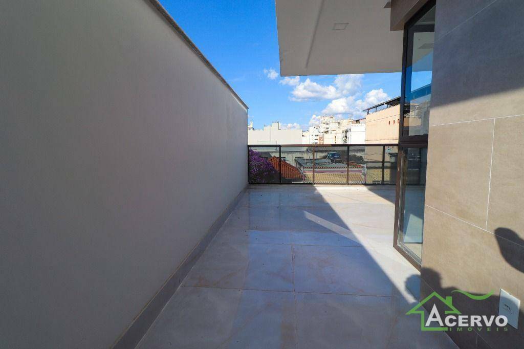 Apartamento à venda com 4 quartos, 225m² - Foto 5