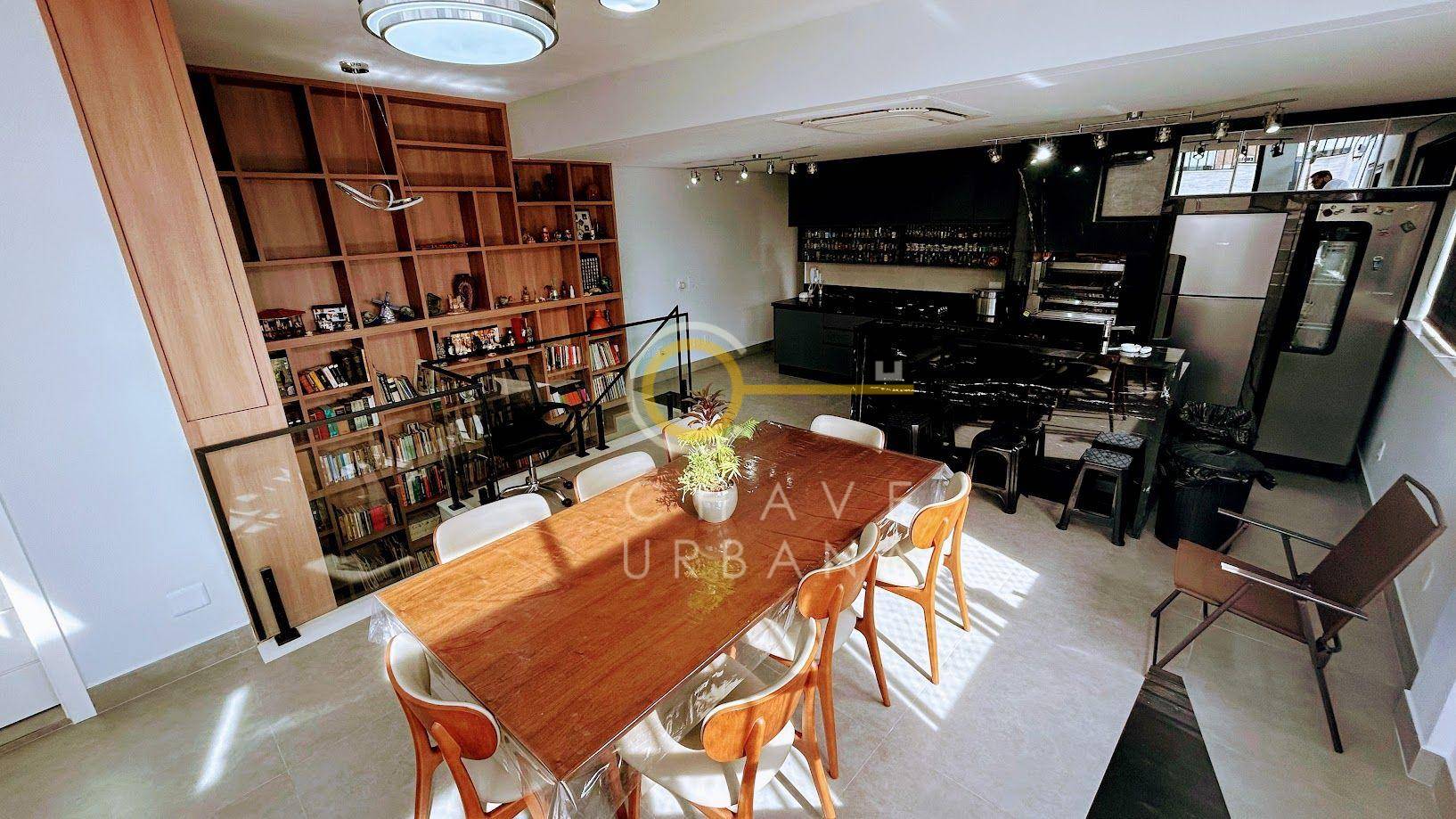 Cobertura, 3 quartos, 357 m² - Foto 1