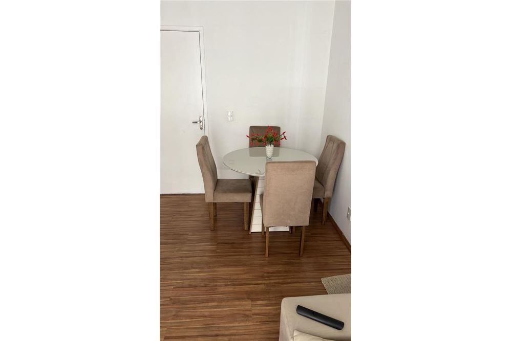 Apartamento à venda com 2 quartos, 53m² - Foto 3