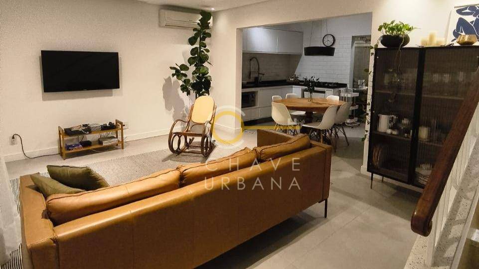 Sobrado, 3 quartos, 102 m² - Foto 1