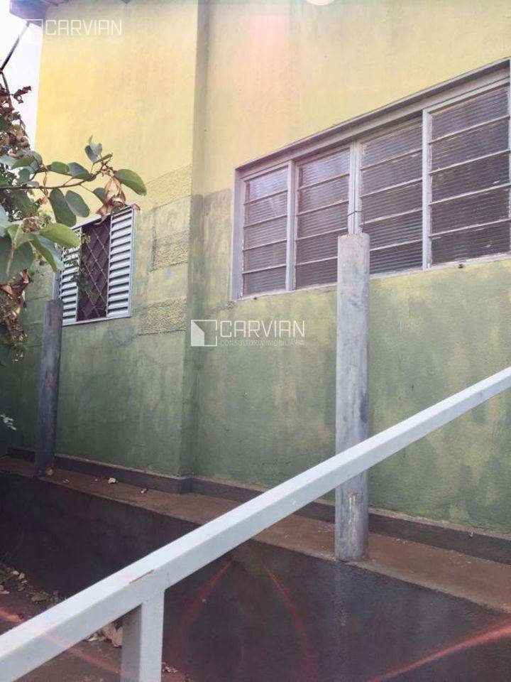 Casa à venda com 2 quartos, 70m² - Foto 20