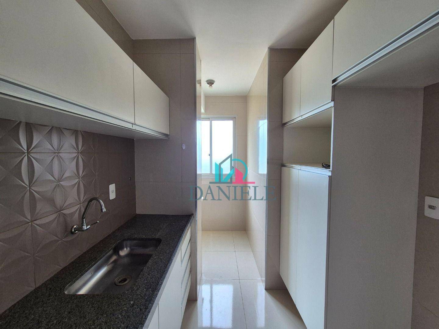 Apartamento à venda com 3 quartos, 65m² - Foto 7