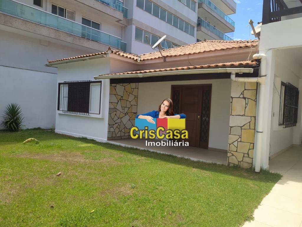 Casa à venda com 4 quartos, 149m² - Foto 2