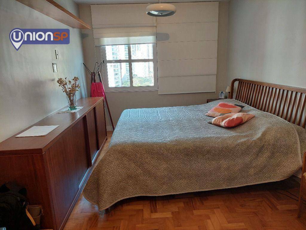 Apartamento à venda com 4 quartos, 160m² - Foto 7