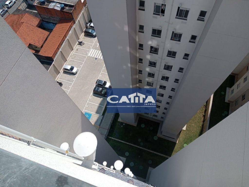 Apartamento à venda com 2 quartos, 41m² - Foto 2