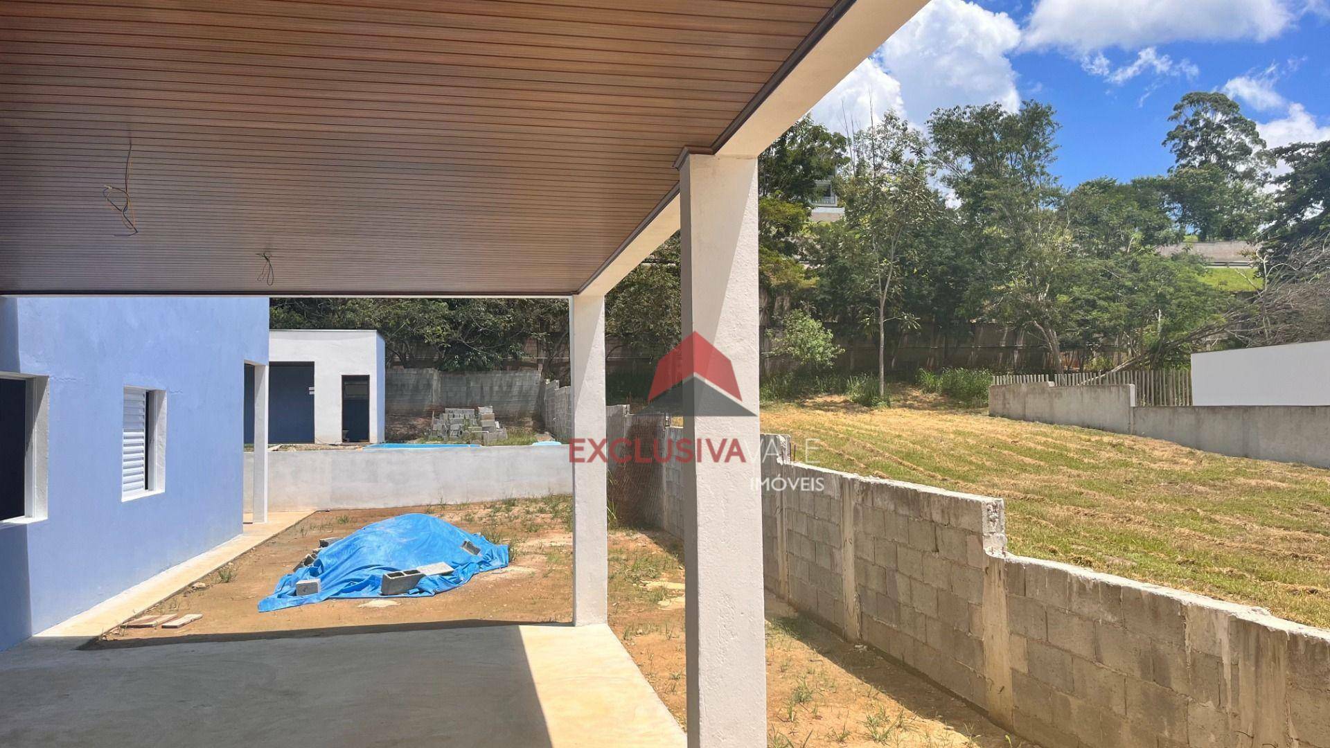 Casa de Condomínio à venda com 4 quartos, 242m² - Foto 13