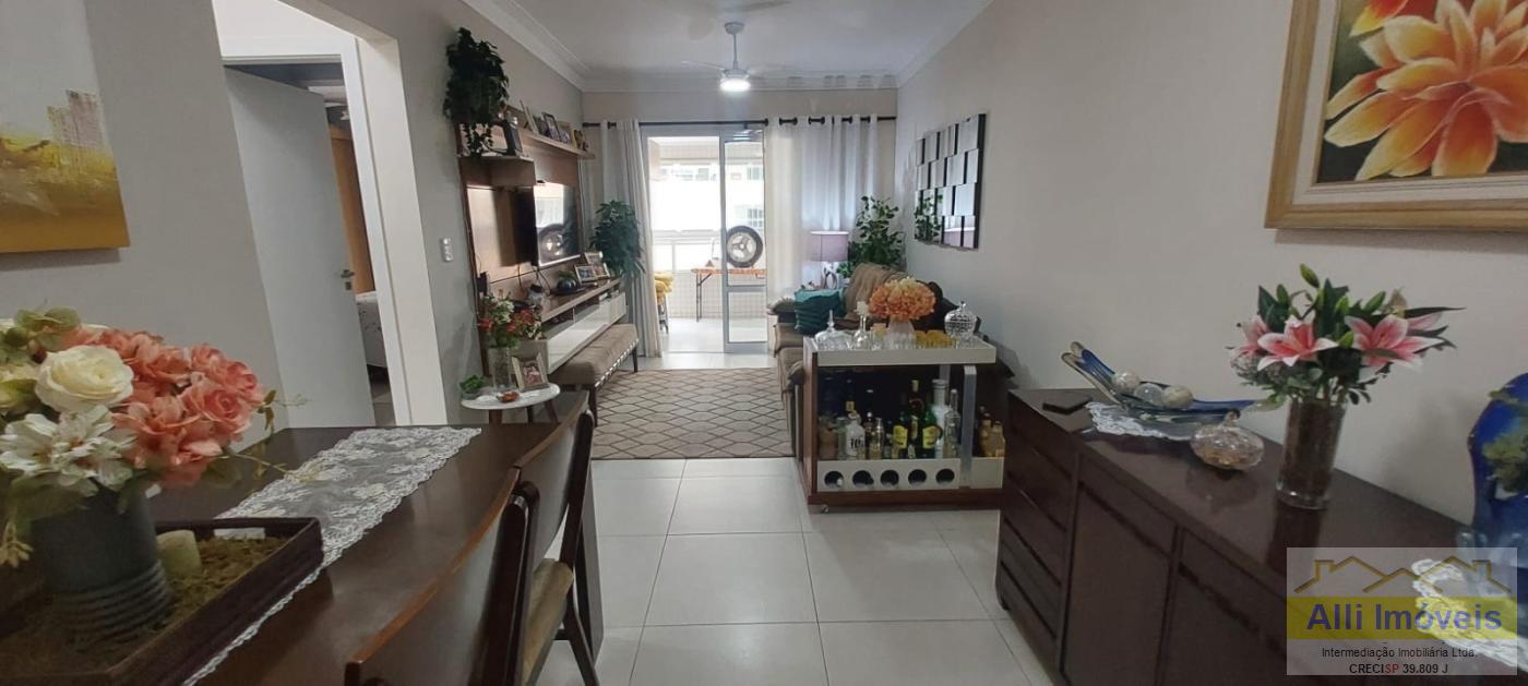 Apartamento à venda com 3 quartos, 136m² - Foto 2