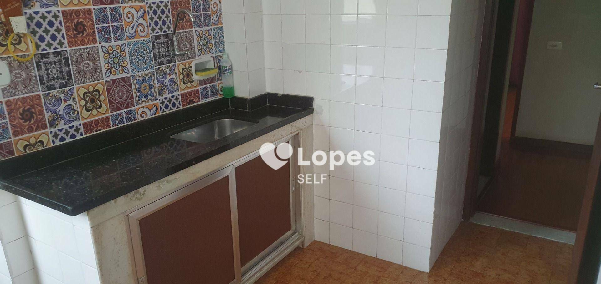 Apartamento à venda com 2 quartos, 66m² - Foto 3