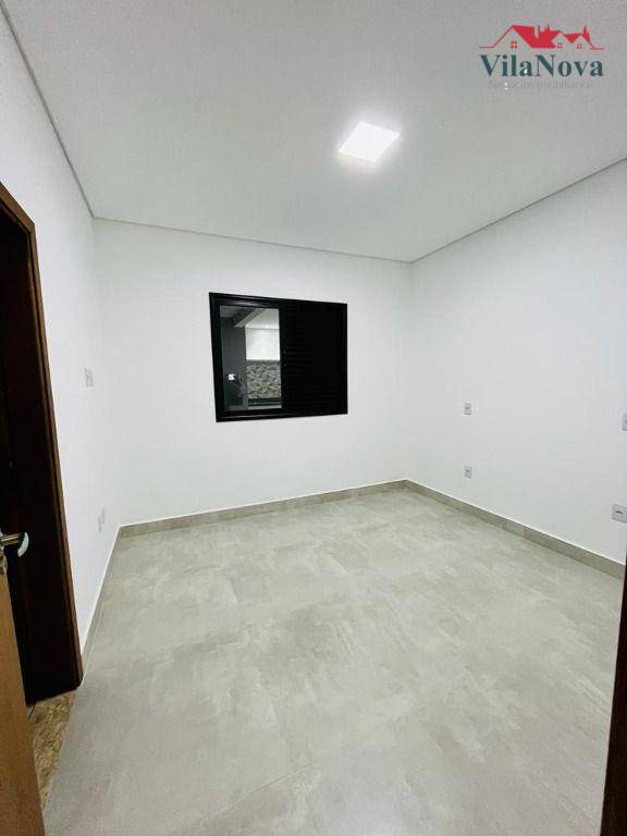 Casa de Condomínio à venda com 3 quartos, 200m² - Foto 9