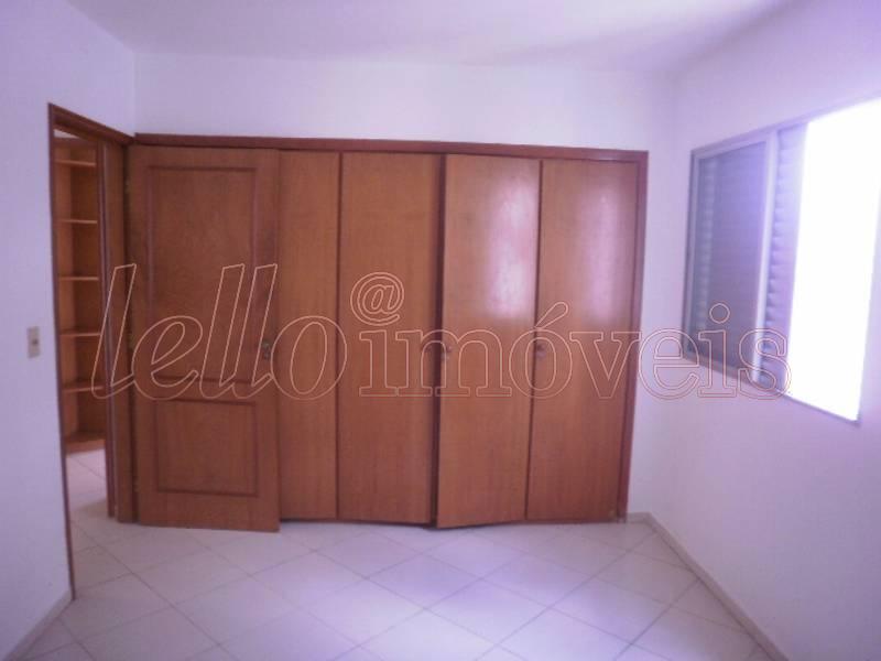 Apartamento para alugar com 3 quartos, 118m² - Foto 13