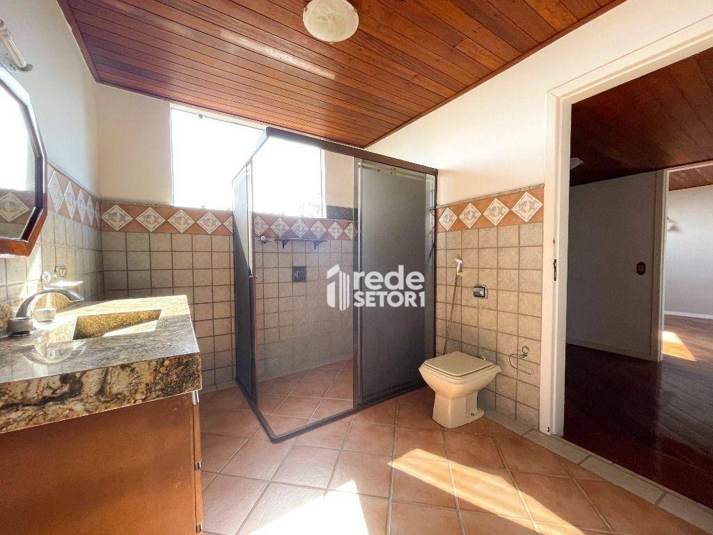 Casa de Condomínio à venda com 5 quartos, 650m² - Foto 34