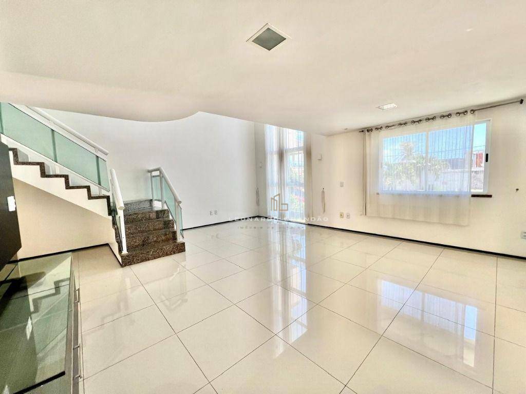 Casa de Condomínio à venda com 4 quartos, 165m² - Foto 6