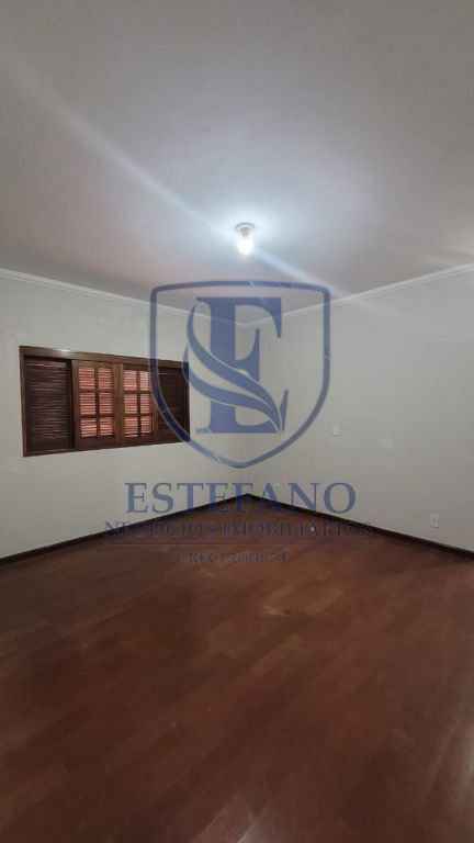 Casa para alugar com 3 quartos, 360m² - Foto 17