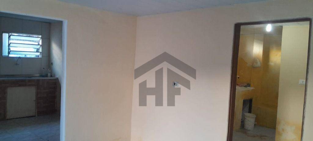 Casa à venda com 2 quartos, 171m² - Foto 4