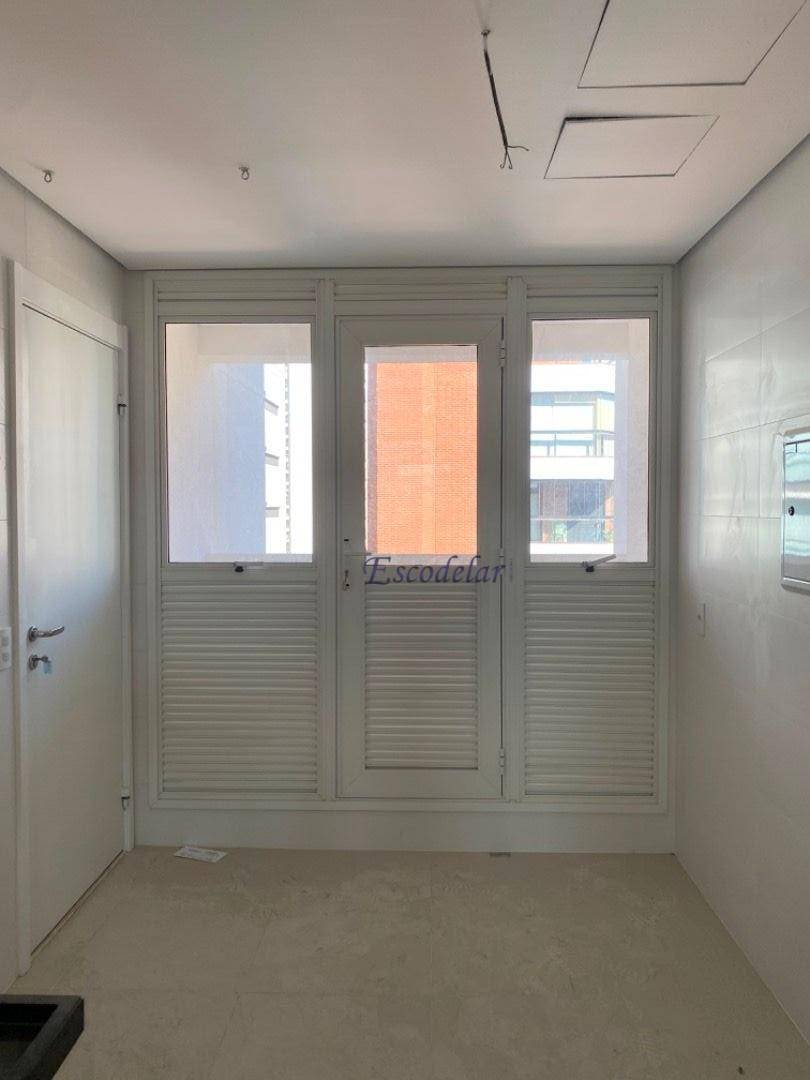 Apartamento à venda com 4 quartos, 227m² - Foto 13