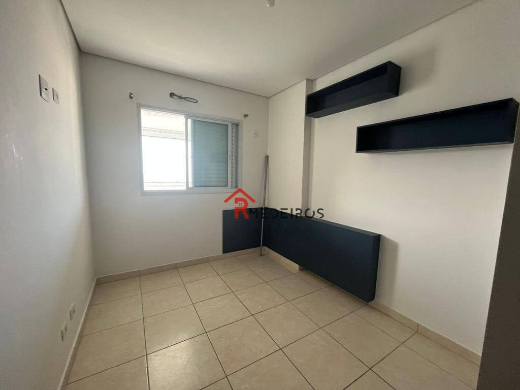 Apartamento à venda com 3 quartos, 112m² - Foto 6