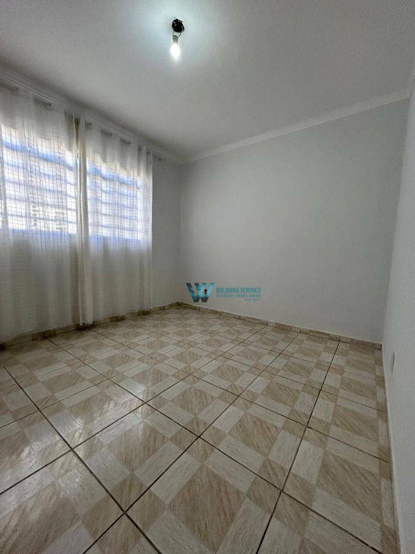 Casa à venda com 3 quartos, 194m² - Foto 12