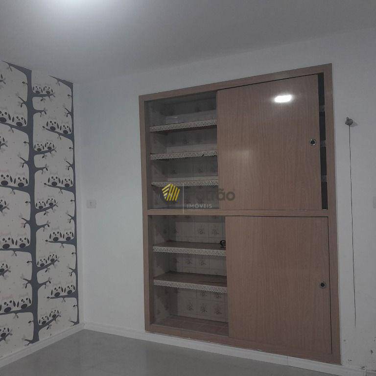 Sobrado para alugar com 3 quartos, 160m² - Foto 10