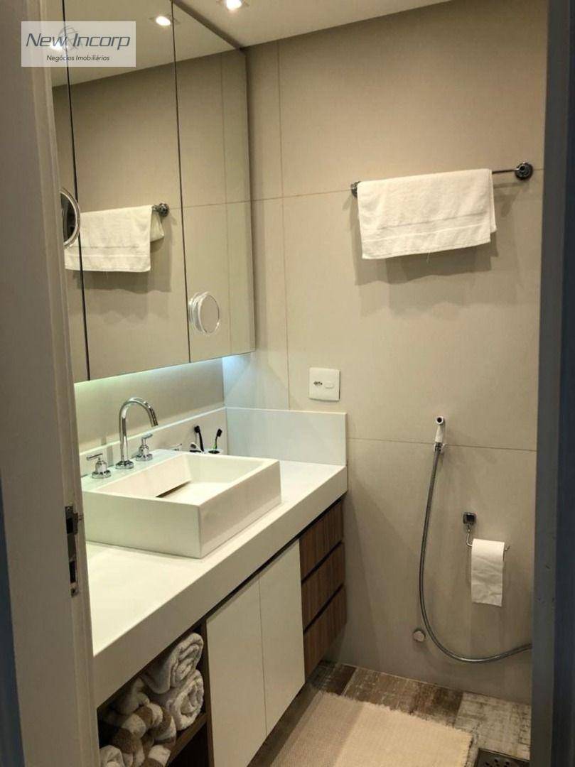 Apartamento à venda com 3 quartos, 130m² - Foto 17