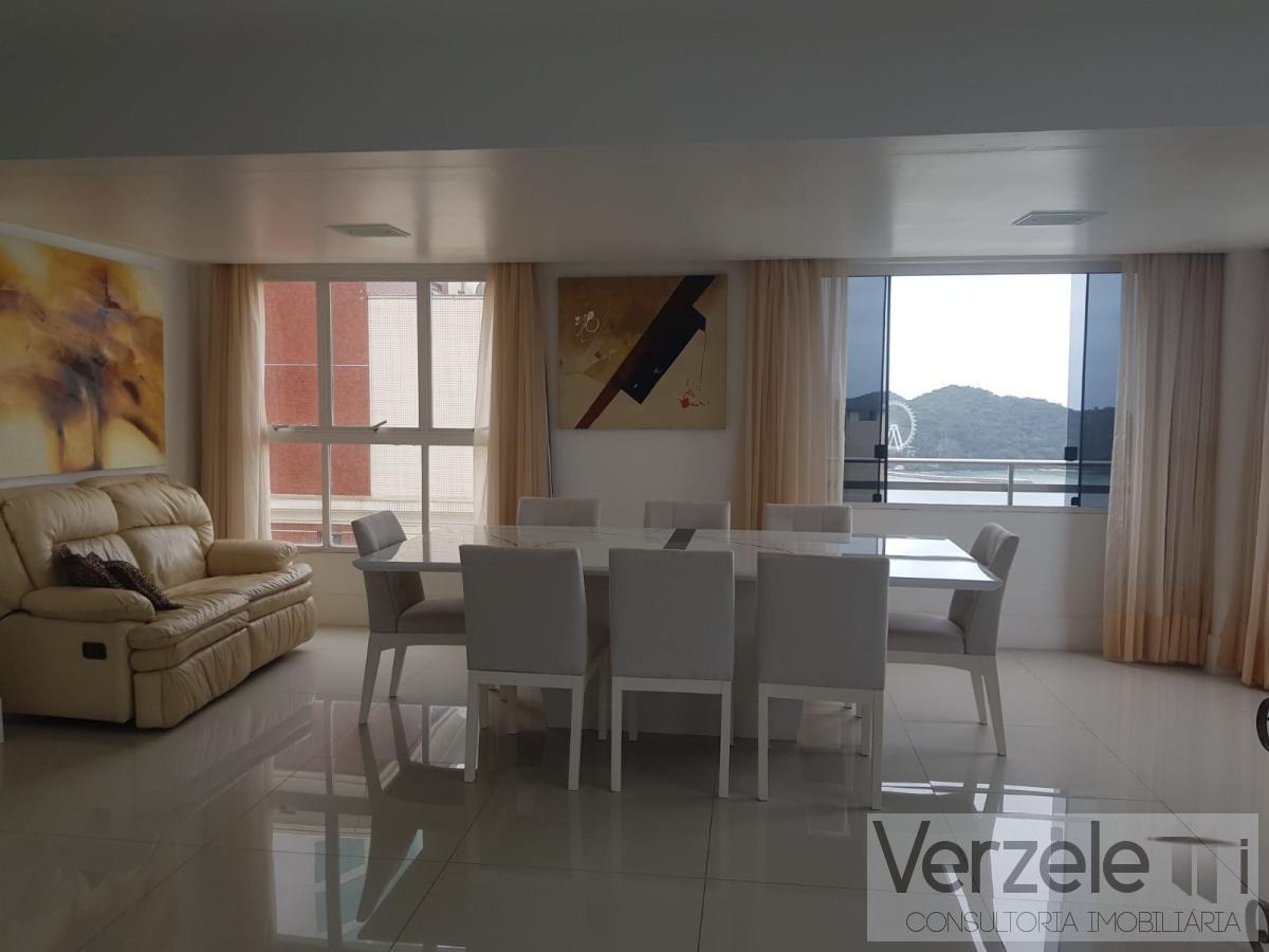 Cobertura à venda com 4 quartos, 390m² - Foto 12