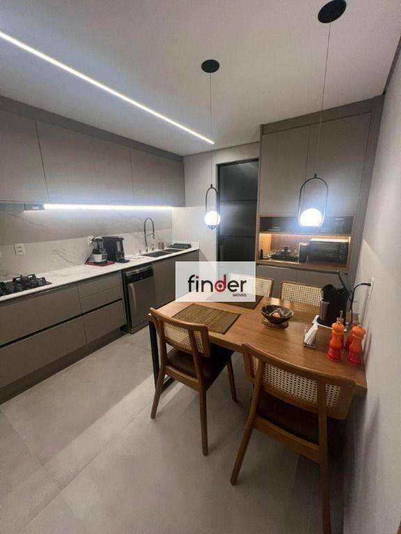 Apartamento à venda com 3 quartos, 189m² - Foto 10