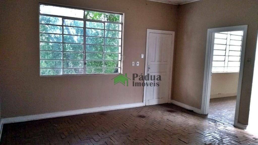 Casa à venda com 4 quartos, 340m² - Foto 11