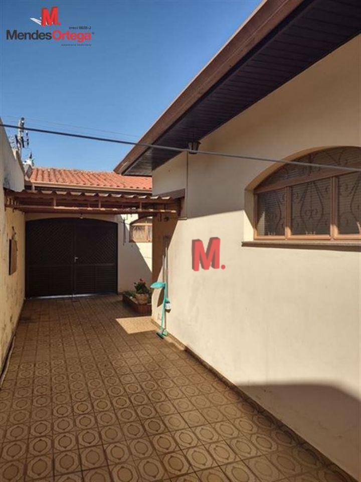 Casa à venda com 2 quartos, 313m² - Foto 18