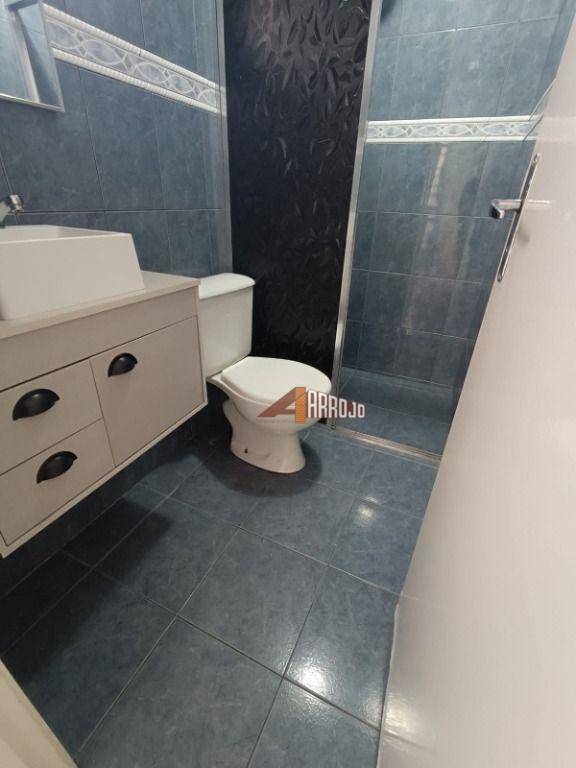 Apartamento à venda com 2 quartos, 41m² - Foto 16