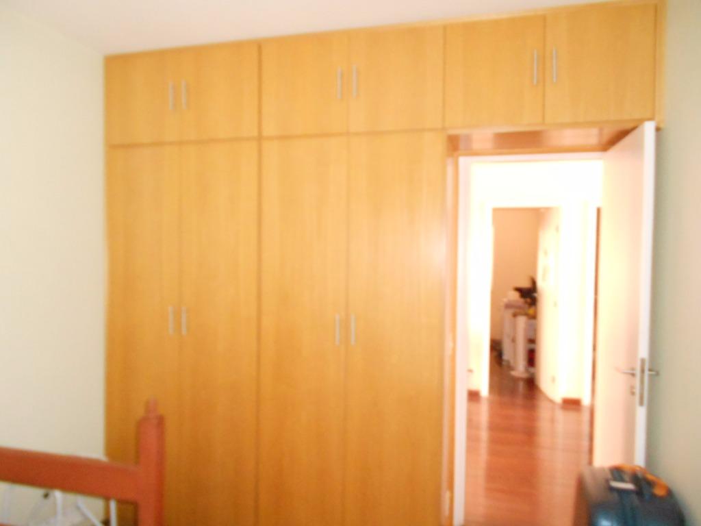 Sobrado para alugar com 4 quartos, 315m² - Foto 8