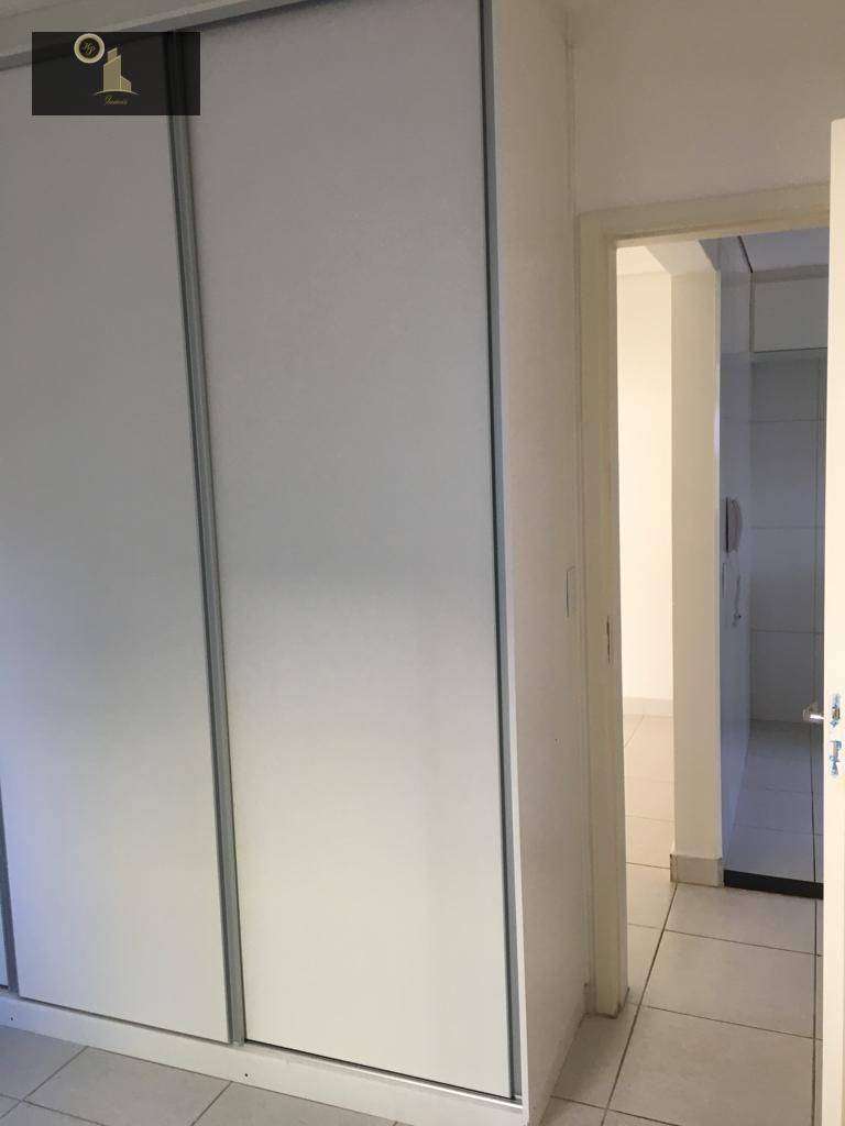 Apartamento para alugar com 2 quartos, 58m² - Foto 7