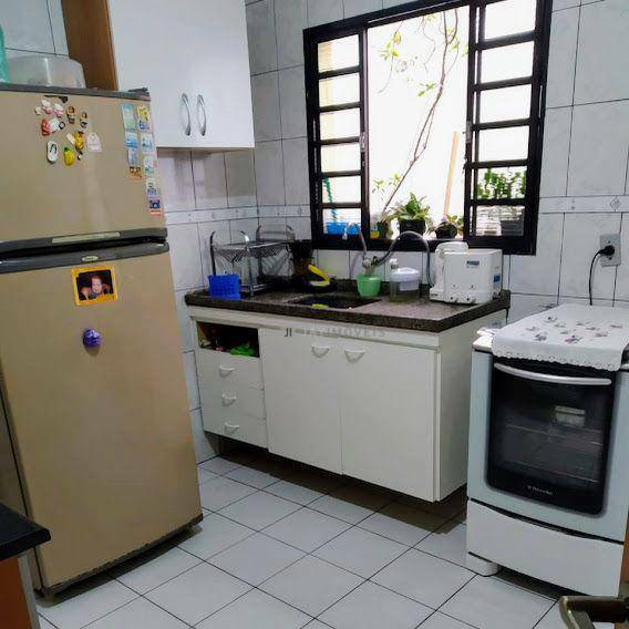 Sobrado à venda com 2 quartos, 68m² - Foto 7