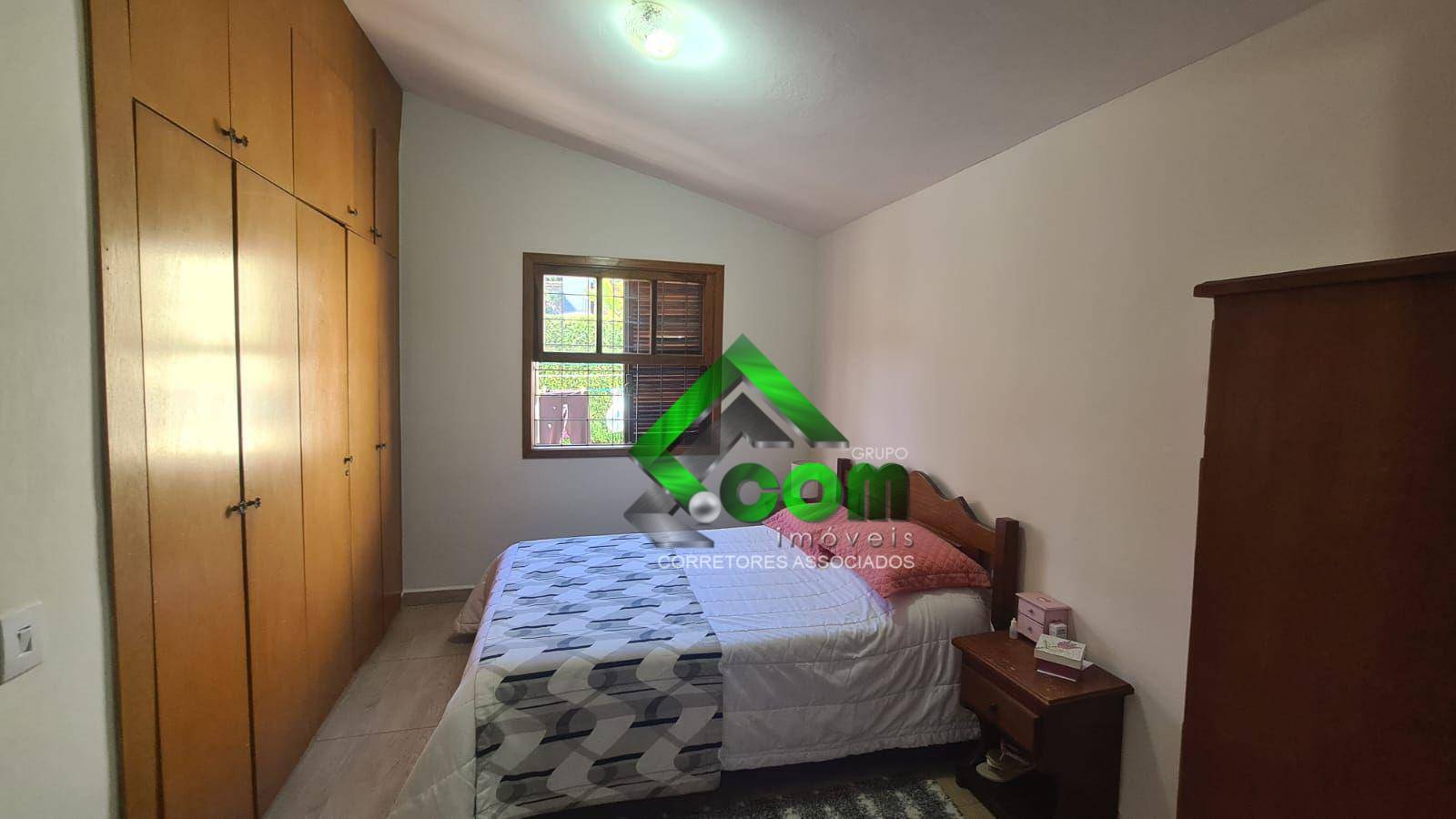 Casa à venda com 3 quartos, 160m² - Foto 10