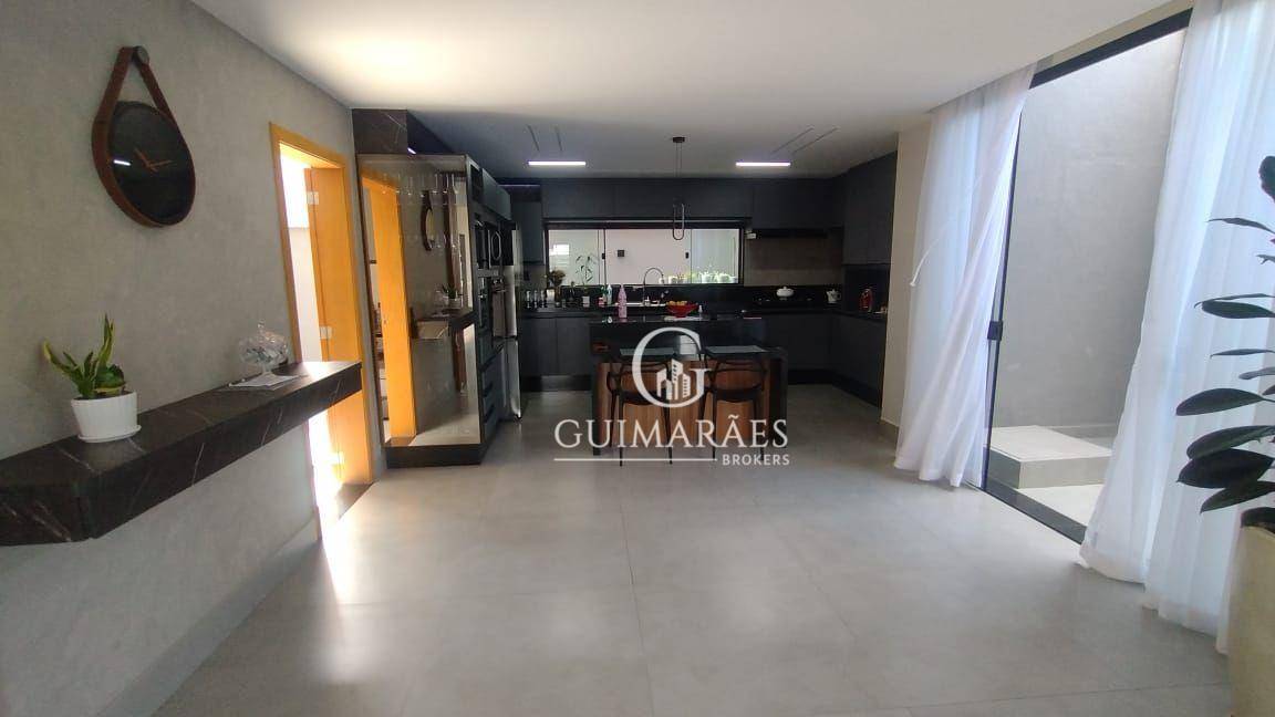 Casa de Condomínio à venda com 4 quartos, 560m² - Foto 7