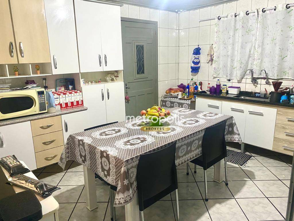 Sobrado à venda com 5 quartos, 161m² - Foto 2