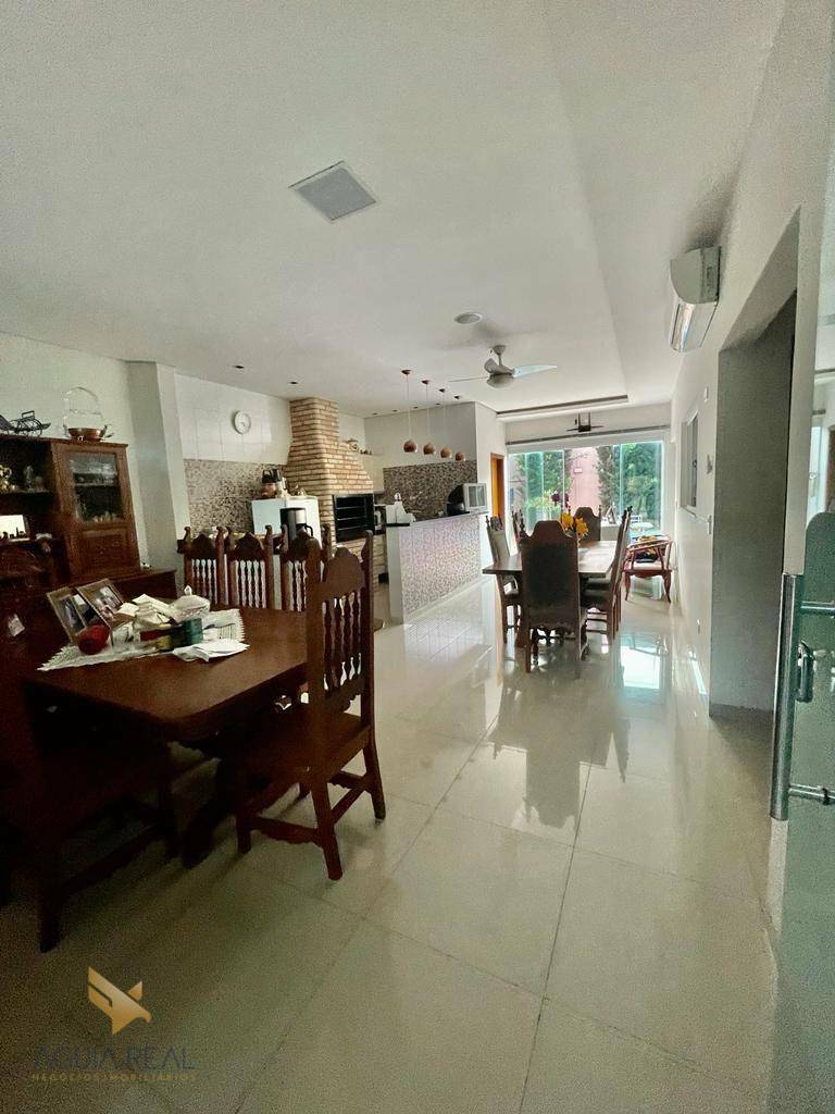 Sobrado à venda com 3 quartos, 351m² - Foto 14