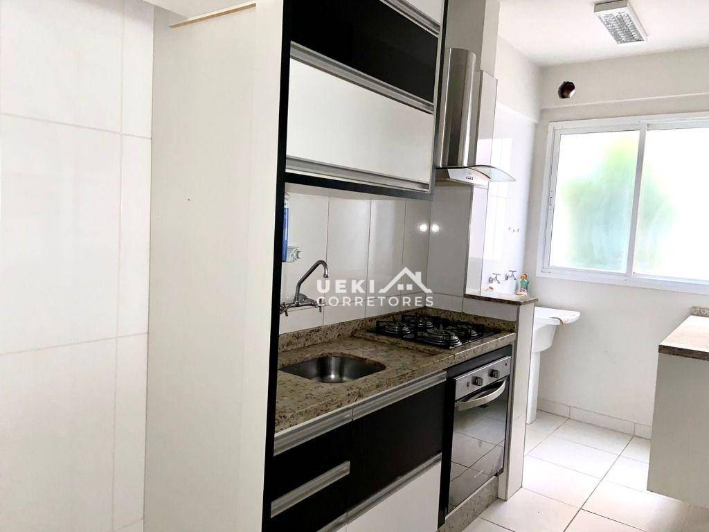 Apartamento para alugar com 3 quartos, 76m² - Foto 3