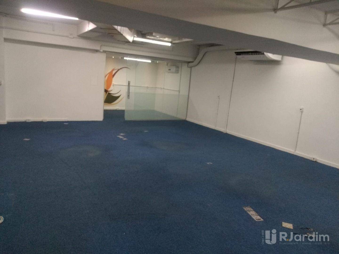 Prédio Inteiro para alugar, 122m² - Foto 9