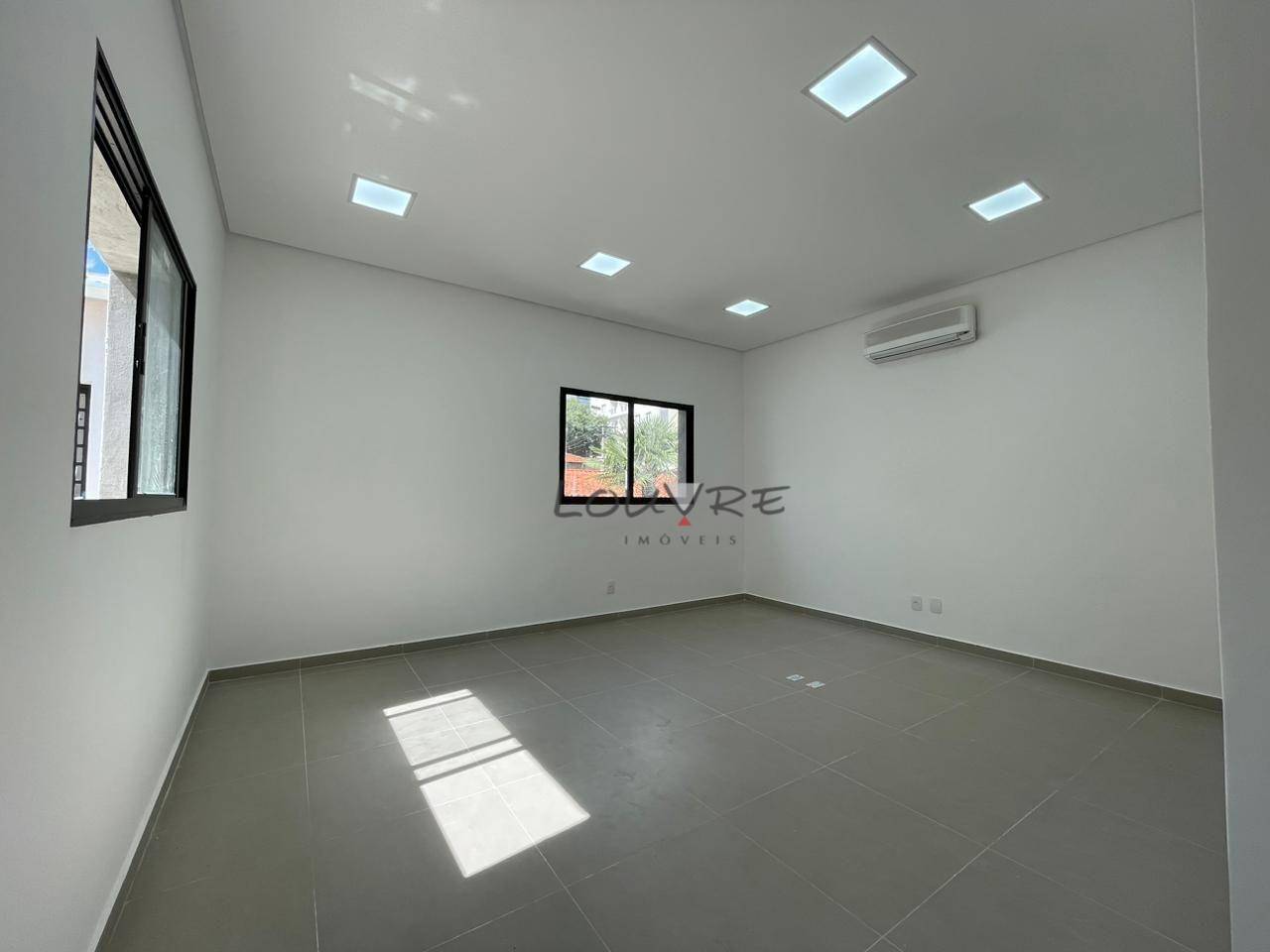 Casa para alugar, 180m² - Foto 8