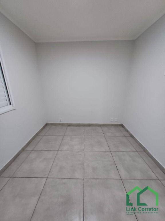 Apartamento à venda com 2 quartos, 45m² - Foto 5