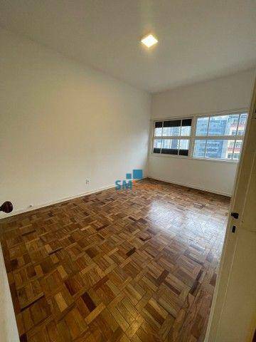 Apartamento para alugar com 3 quartos, 125m² - Foto 4