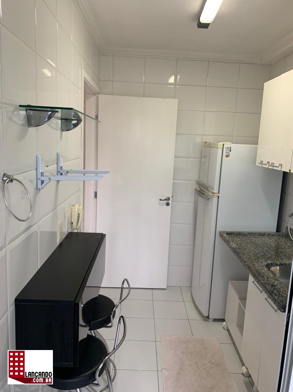 Apartamento à venda com 2 quartos, 66m² - Foto 13